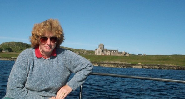 Iona & It's Cathedral - Birthplace of Christianity in Scotland